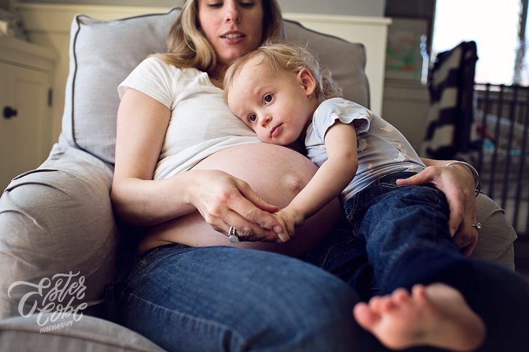 Ann Arbor Maternity Photographer Belly hugs