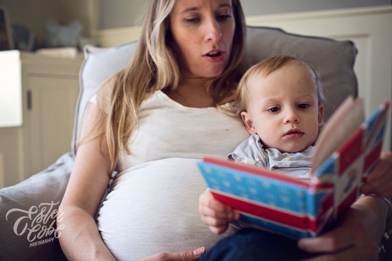 Ann Arbor Maternity Photographer Belly storytime