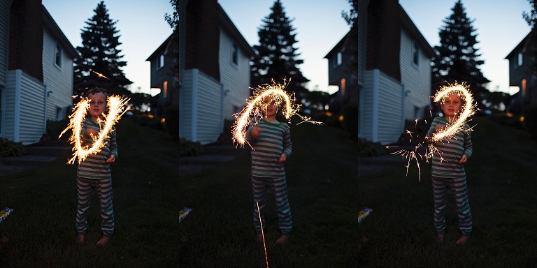 Sparkler Photographs, How to photograph 4th of July, Michigan Lifestyle Photographer, Photo Challenge, South Eastern Michigan Family Photographer